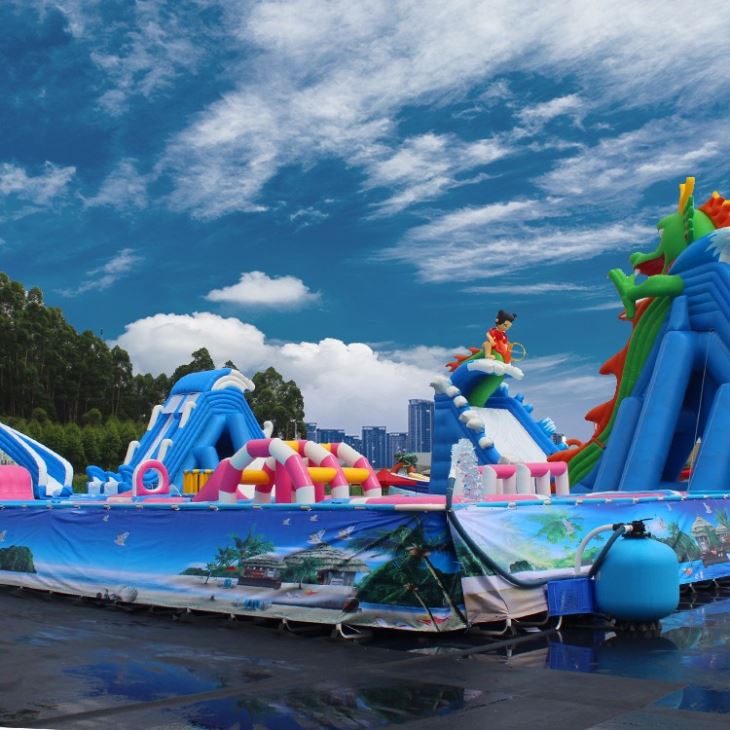 Giant Mobile Inflatable Water Park Playground